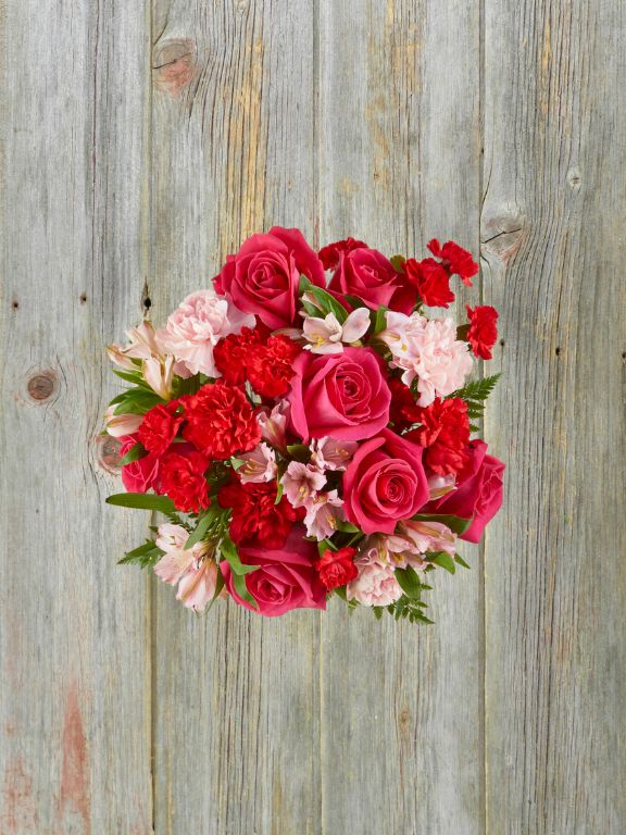 FTD YOU`RE PRECIOUS YPB DELUXE BOUQUET